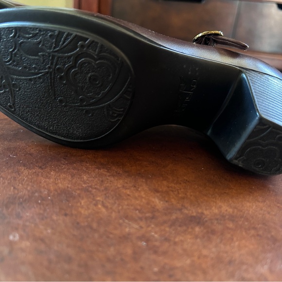 Brand new without the box Dansko size 37 Becca - Picture 2 of 3